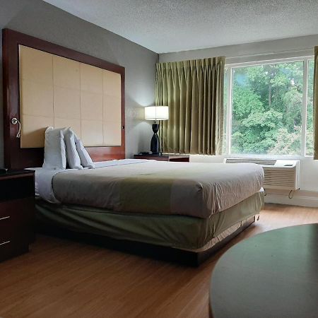 Econo Lodge Airport Near Billy Graham Parkway シャーロット エクステリア 写真