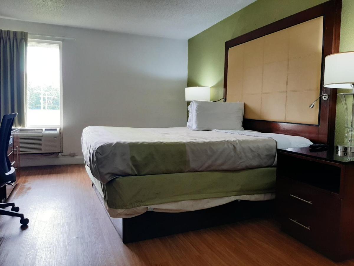 Econo Lodge Airport Near Billy Graham Parkway シャーロット エクステリア 写真