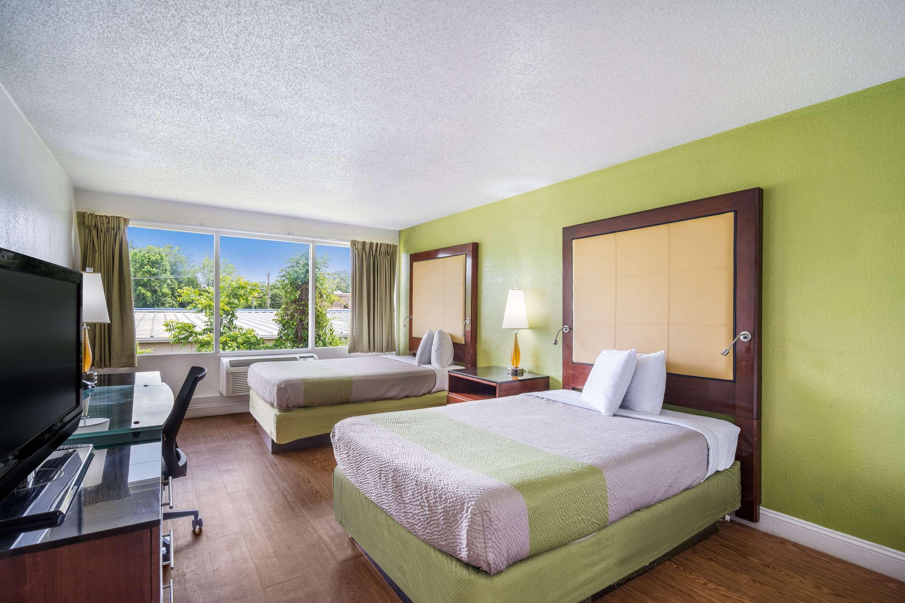 Econo Lodge Airport Near Billy Graham Parkway シャーロット エクステリア 写真