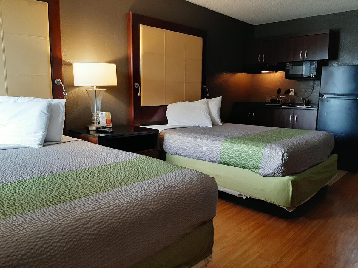 Econo Lodge Airport Near Billy Graham Parkway シャーロット エクステリア 写真