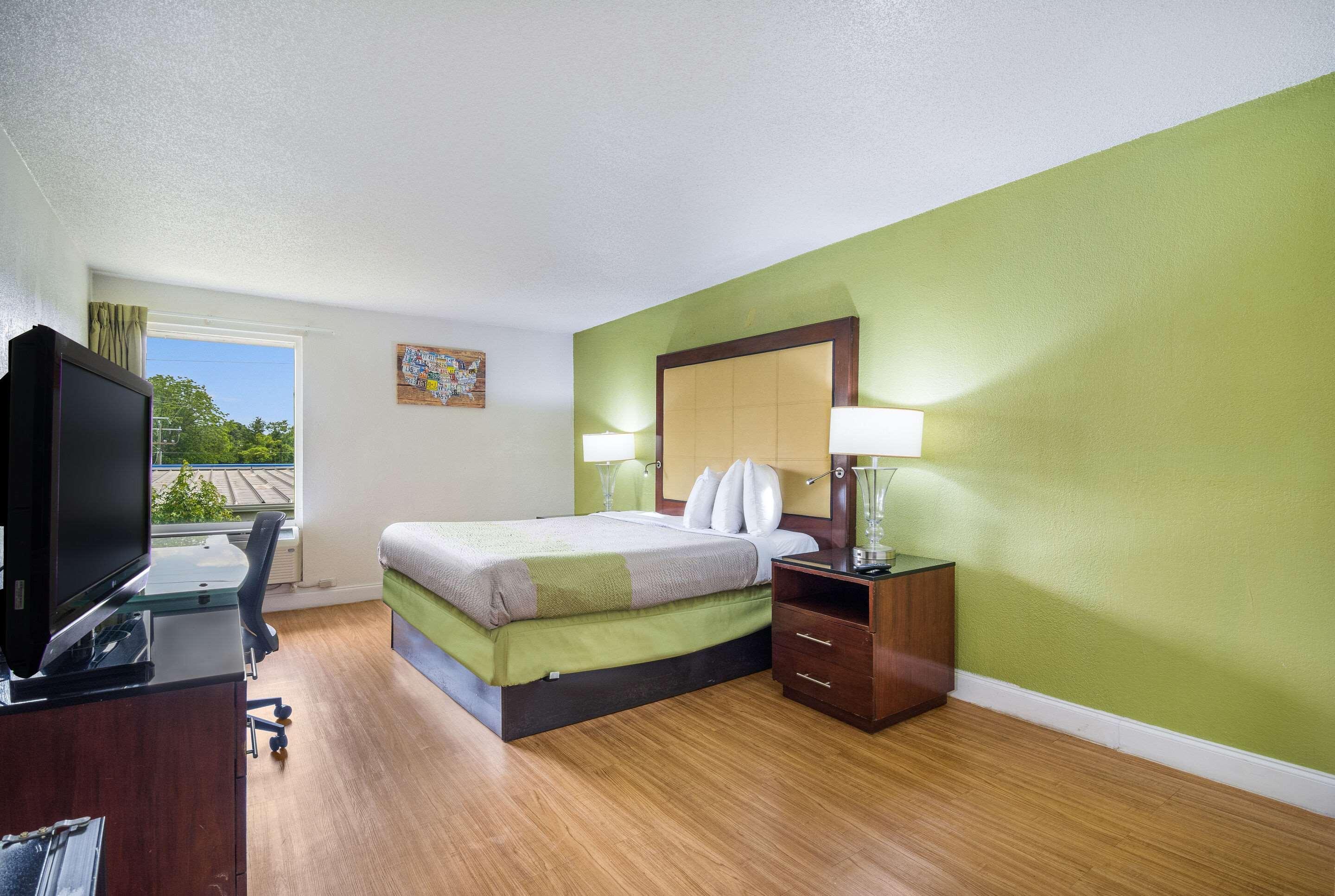 Econo Lodge Airport Near Billy Graham Parkway シャーロット エクステリア 写真