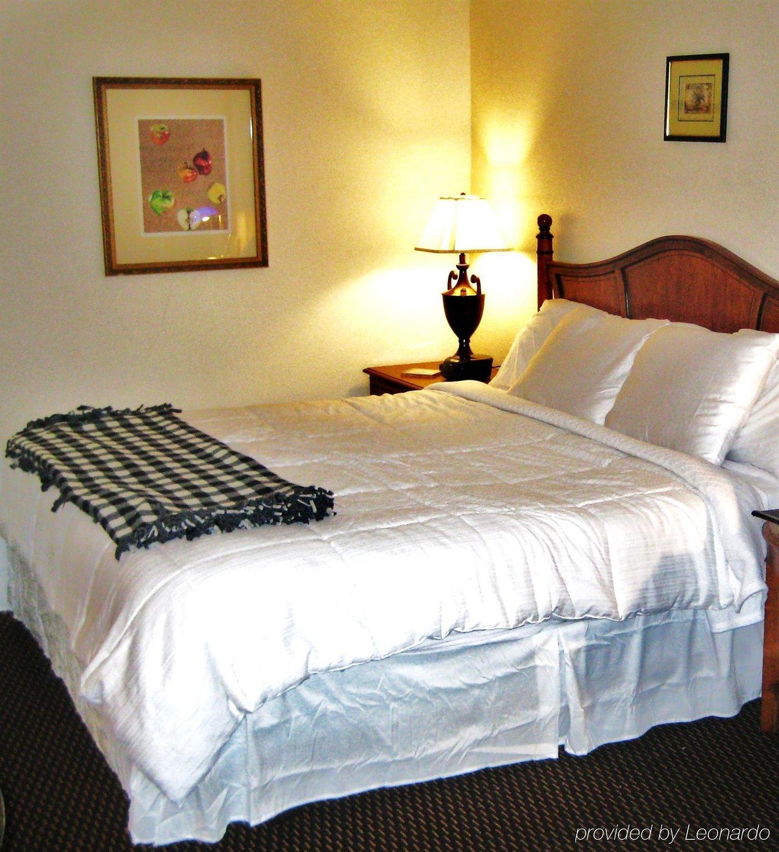 Econo Lodge Airport Near Billy Graham Parkway シャーロット 部屋 写真