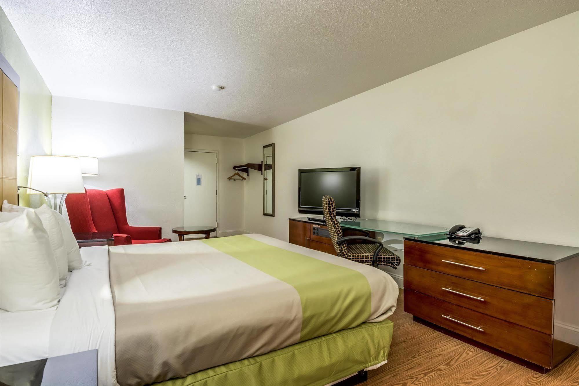 Econo Lodge Airport Near Billy Graham Parkway シャーロット エクステリア 写真