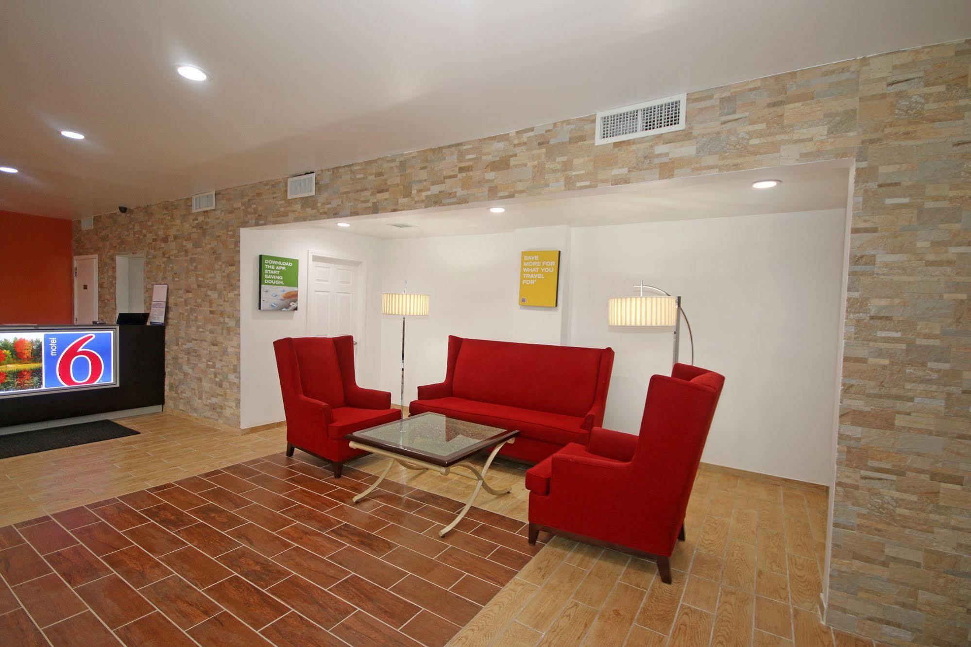 Econo Lodge Airport Near Billy Graham Parkway シャーロット エクステリア 写真