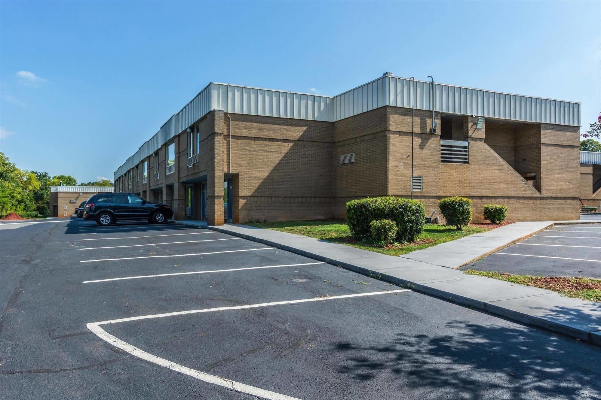 Econo Lodge Airport Near Billy Graham Parkway シャーロット エクステリア 写真